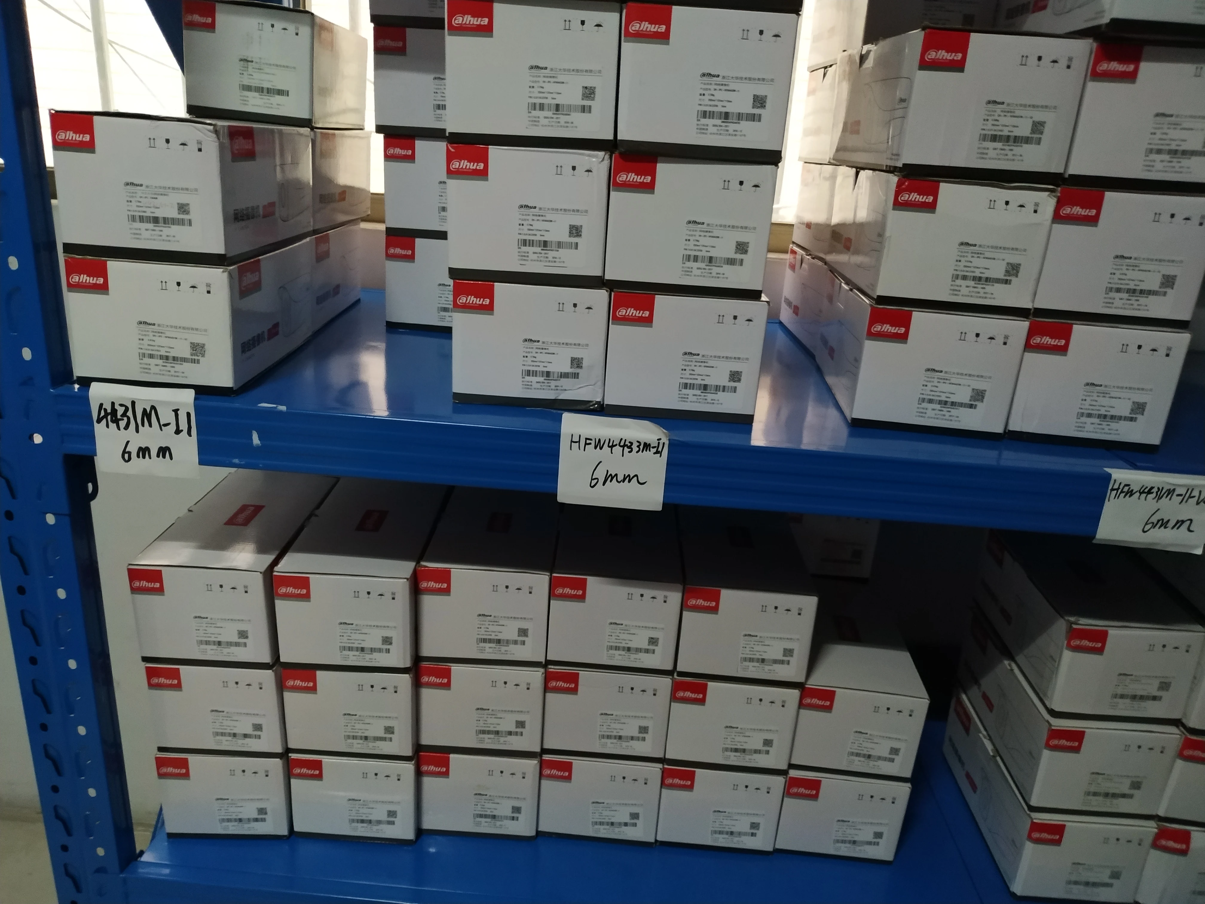 Ip-камера Dahua IPC-HFW4433M-I1 IR50m 4MP IR50m H.265 H.264 ONVIF Full HD Сеть IP67 ИК Мини камера POE пуля с кронштейном