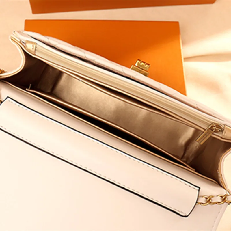 

2021 new Fashion Luxury Brand Criss-Cross Crossbody Bags for Women High-quality Leather Chain Small Square Bag Criss-Cross Cc