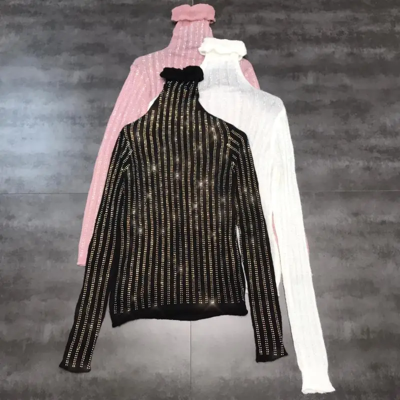 Футболка с высоким воротником эластичная вертикальной планкой и железной