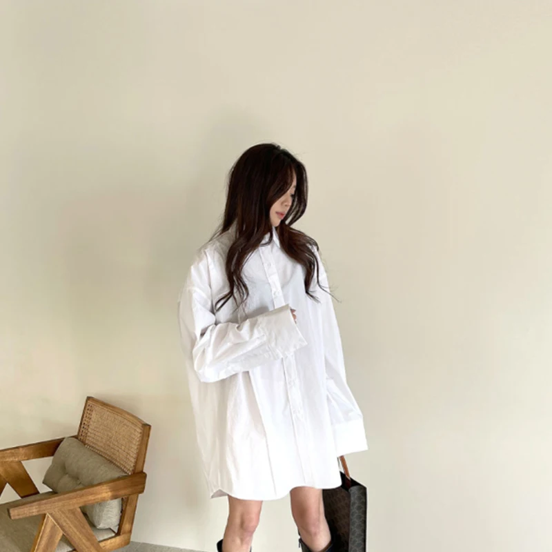 

RUGOD 2021 spring solid color fashion loose shirt