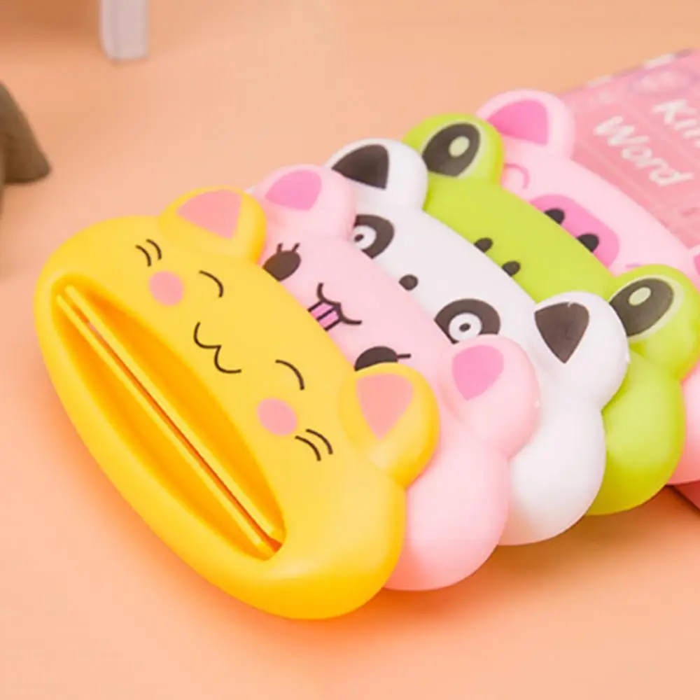 

Выдавливатель зубной пасты для детей и взрослых, в виде свиньи, панды, кошек, держатель для скручивания, аксессуары диспенсер для зубной пас...