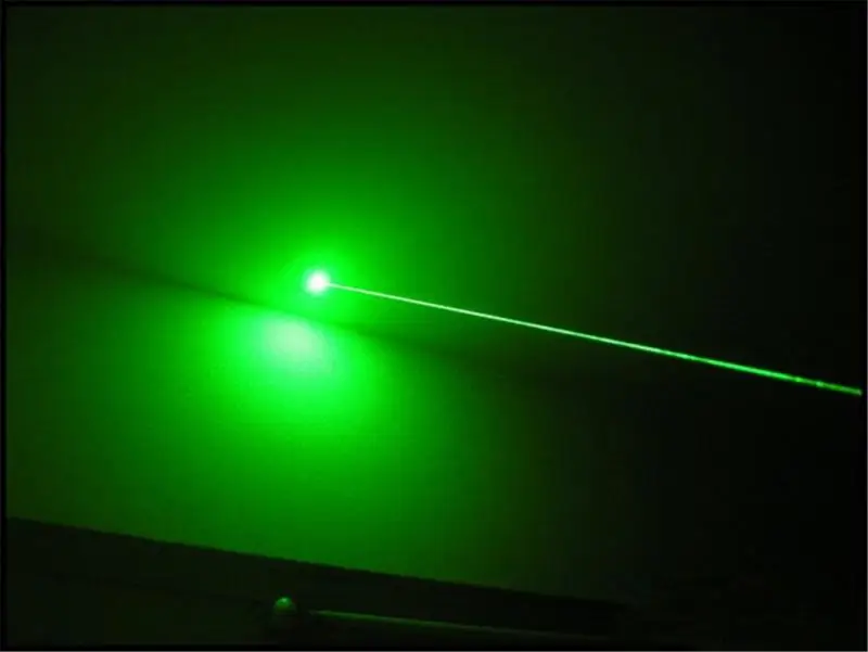 Мощный лазерный фонарик Laser-009 звездная лазерная указка литиевый аккумулятор