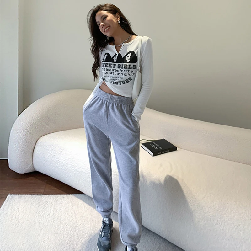 Женская футболка с длинным рукавом и принтом милая девочка | одежда