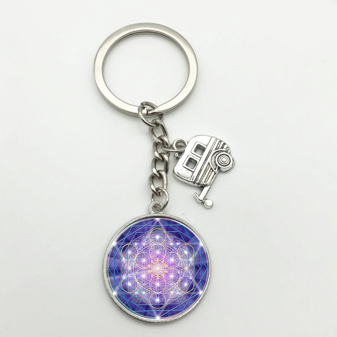 

Blue geometric figure bump glass pendant keychain alloy car retro fashion men and women keychain