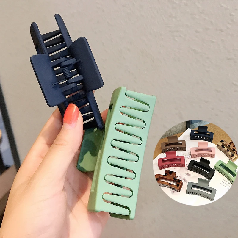 

Trendy Women Hair Clips for Hair Leopard Spots Hairpins Geometric Shape Accessories for Girls Sweets Hairgrips Tiara New Trends