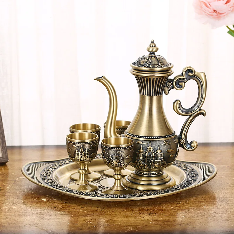 

European style castle bronze 6-Piece wine set creative metal wine pot small wine cup home gift box