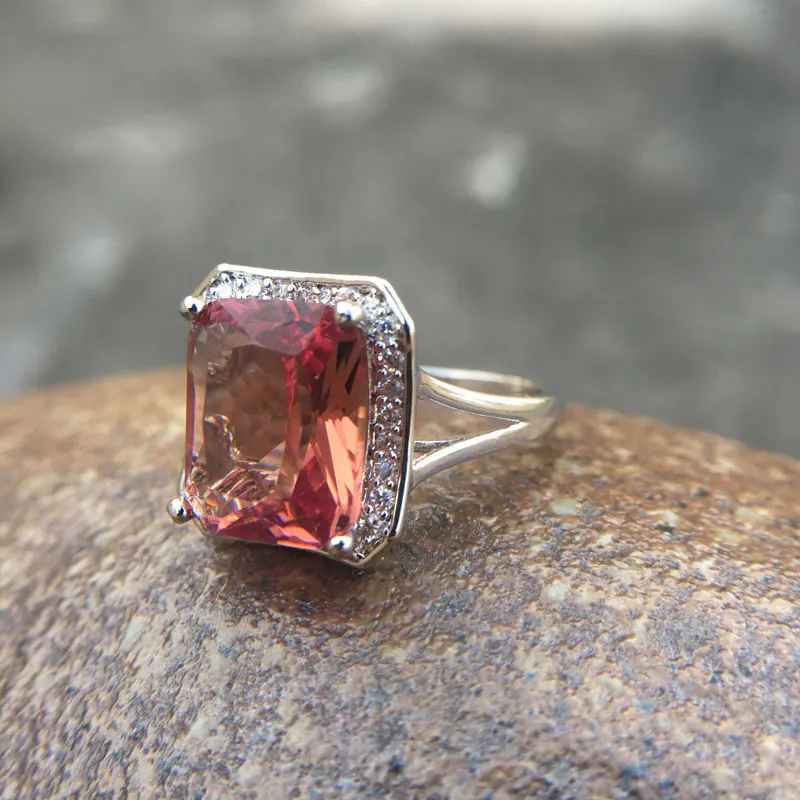 Женское кольцо с зултанитом из серебра 925 пробы|Кольца| |