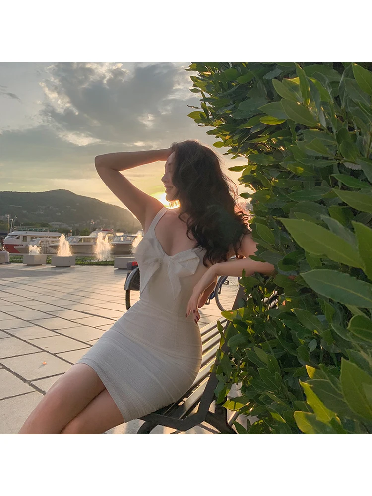 Женское винтажное платье на бретелях-спагетти с бантом | Женская одежда