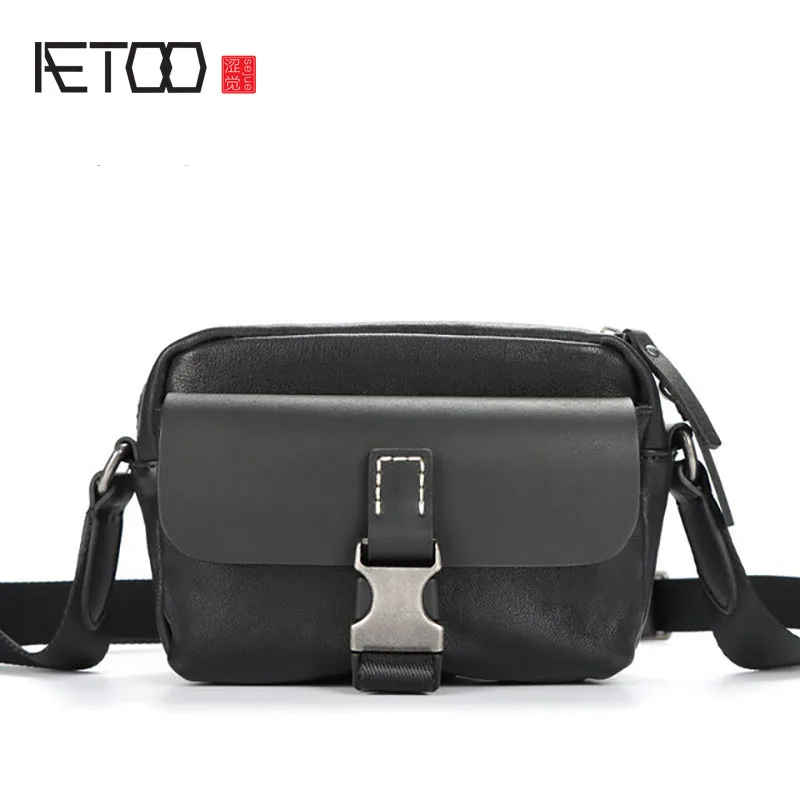 AETOO Horizontal shoulder bag, leather messenger bag, multi-layered first layer cowhide fashion men's casual bag