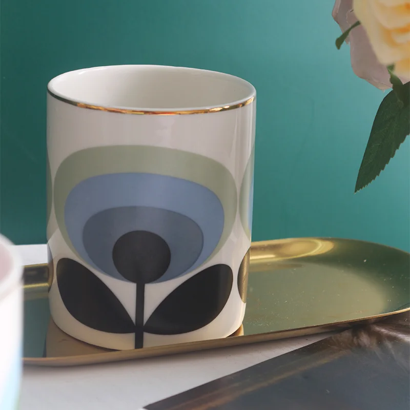 

Ceramic Decorative Jar Beauty Cosmetics Pen Holder Brush Jar Colorful British Olive Flower Storage Box Cute Female Gift Decor