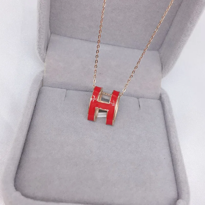 

Модное трехмерное ожерелье с буквой H для женщин и девушек, эмалированное короткое ожерелье золотистого цвета в форме капли, цепь, женское ю...