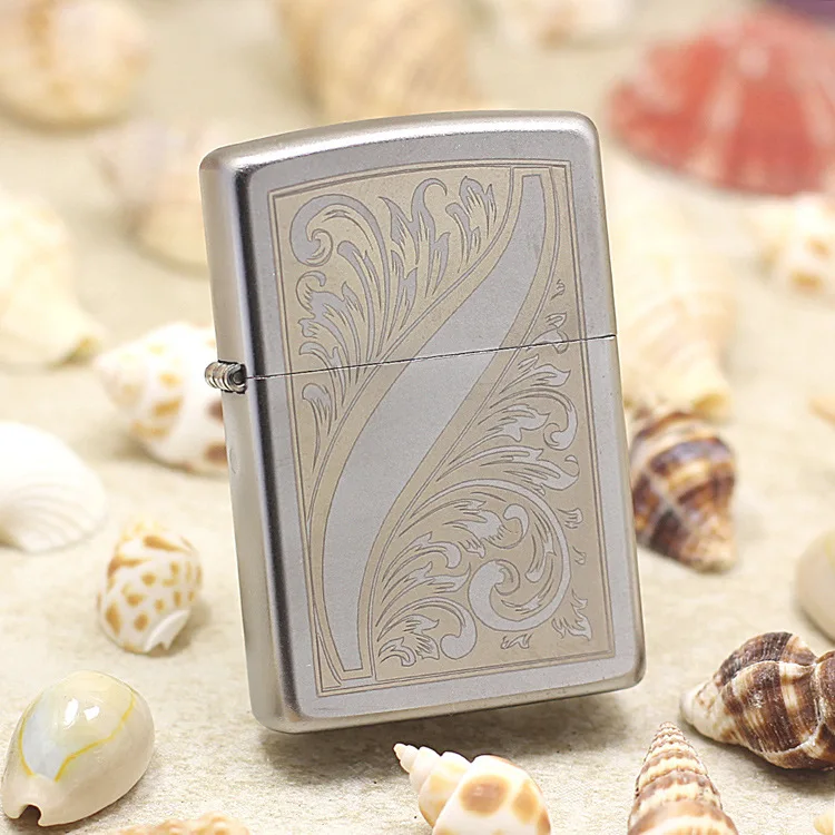 Оригинальная зажигалка Zippo медная ветрозащитная с золотыми перьями керосиновая