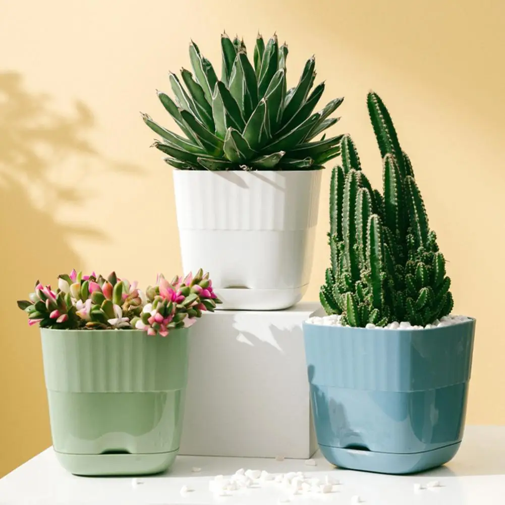 

Convenient Flower Pot Smooth Surface Plastic Drain Hole Breathable Plant Planter for Daily Use