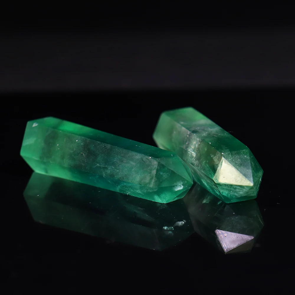 Природный зеленый флюорит восстановление кристалл шестигранная Призма минерал