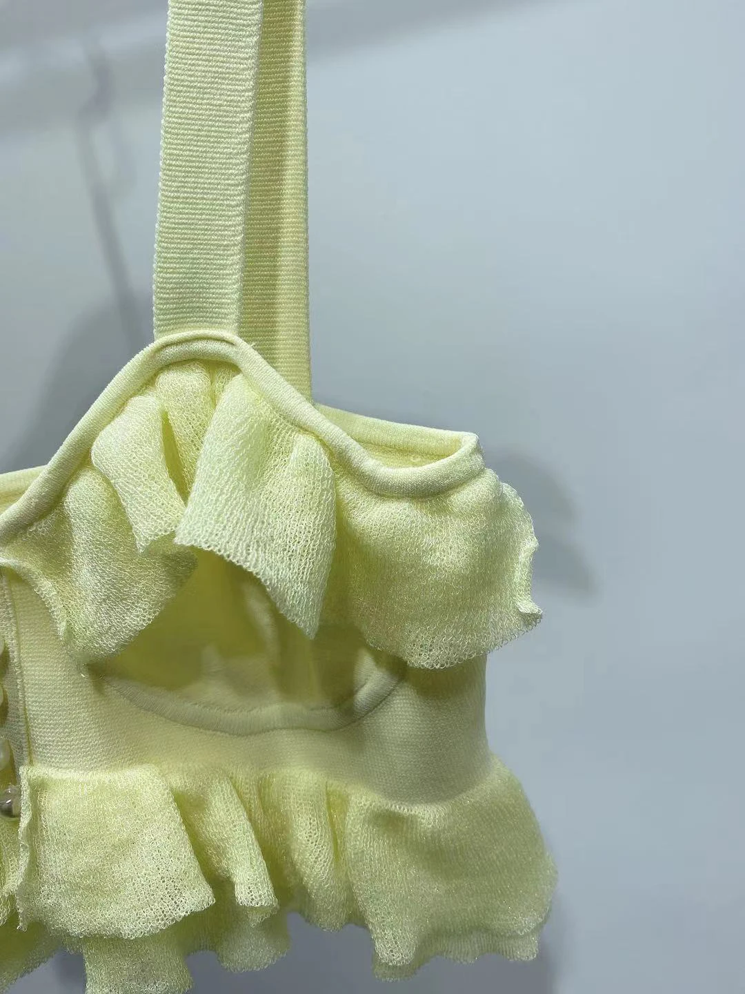 

Pearl buttons ruffle sling tops 2021 spring summer new casual wild women camis