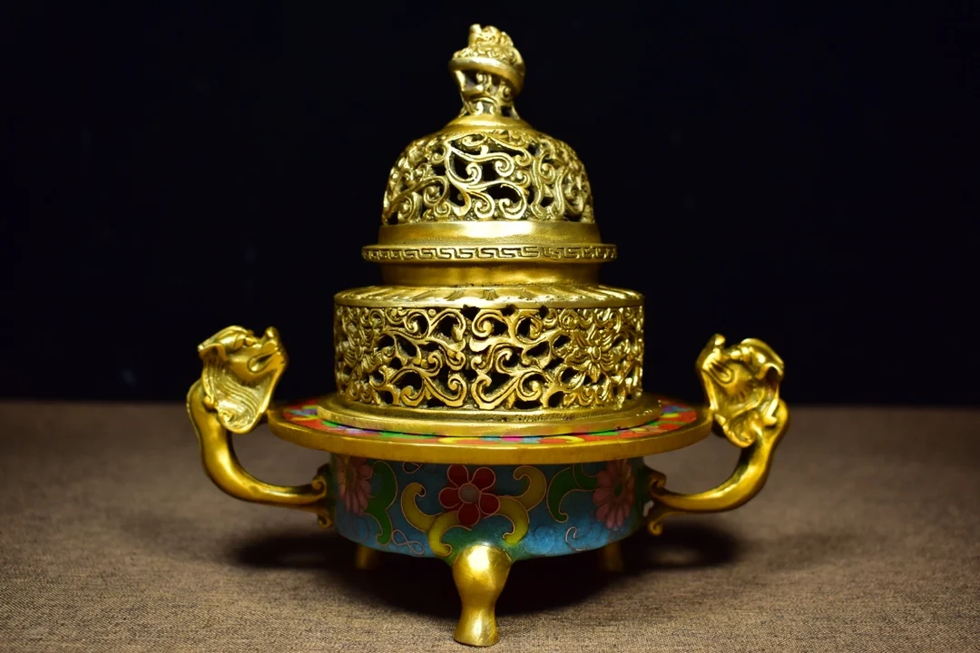 

7"Chinese Folk Collection Old Bronze Cloisonne Gilt Dragon statue Hanlong Binaural Three-legged Three layers incense burner