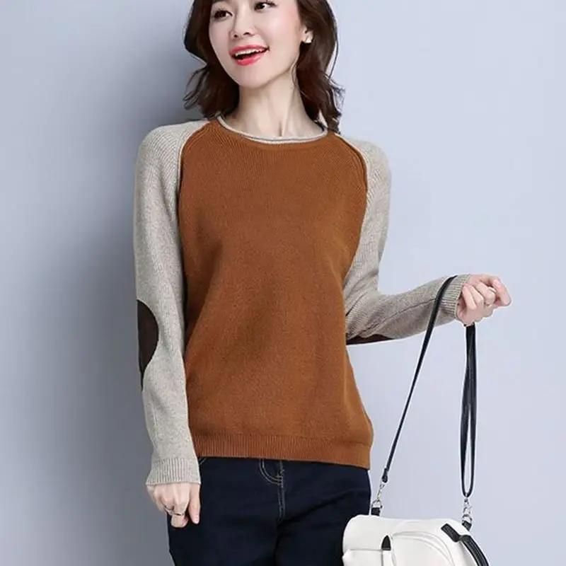 Свободный свитер с капюшоном женский осенний и зимний из кашемира сочетающимися