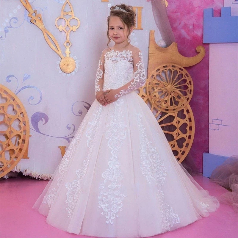 

New Arrival Lovely Lace Flower Girls Dresses Long Sleeves Jewel Neck Buttons Back Kids Party Gowns Sweep Train Kids Dress 2021