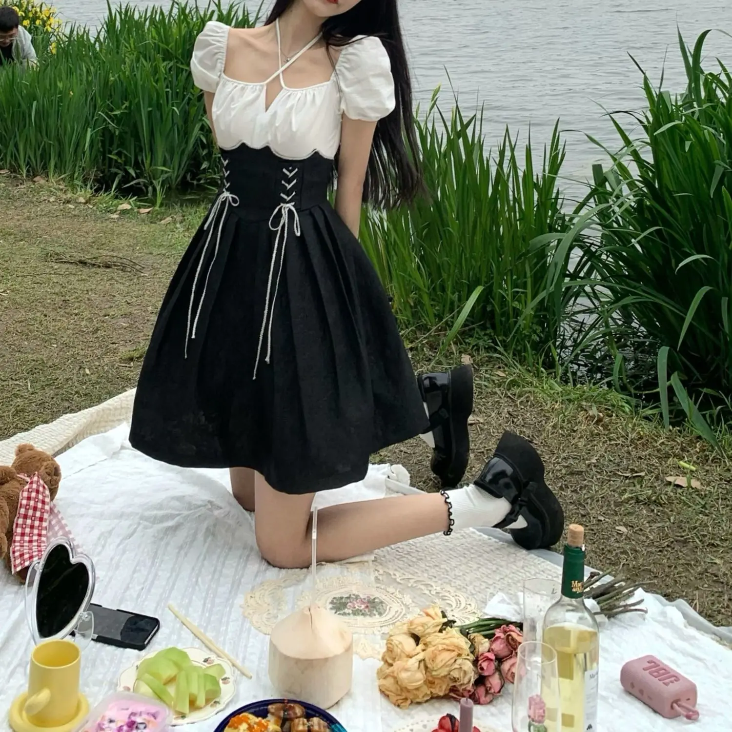 

Forget nothing / "can I invite you to a dance" black and white necktie dress bubble sleeve skirt