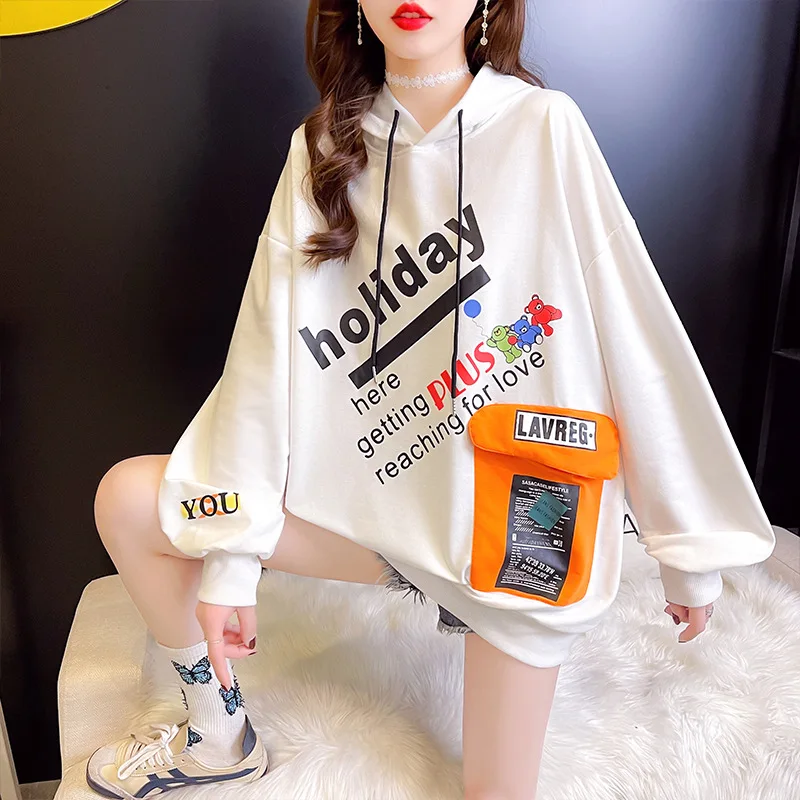 

2021 new spring and autumn sweater women's loose Korean year fried Street top hollday women