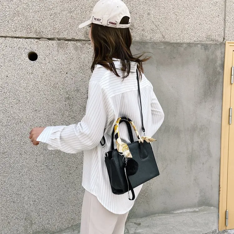 

Net red popular ladies handbag fall/winter new women's bag fashion ribbon texture shoulder messenger bag