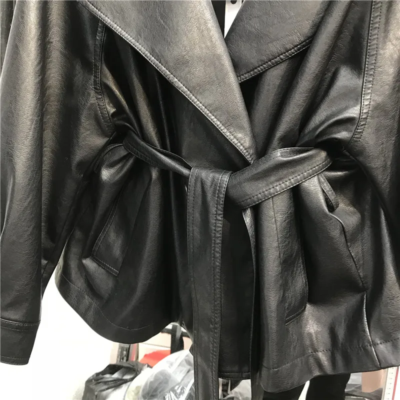

Black Short PU Faux PU Leather Coat With Belt Women 2021 Autumn Winter Loose Motorcycle Jacket Ladies Streetwear Fashion Outwear