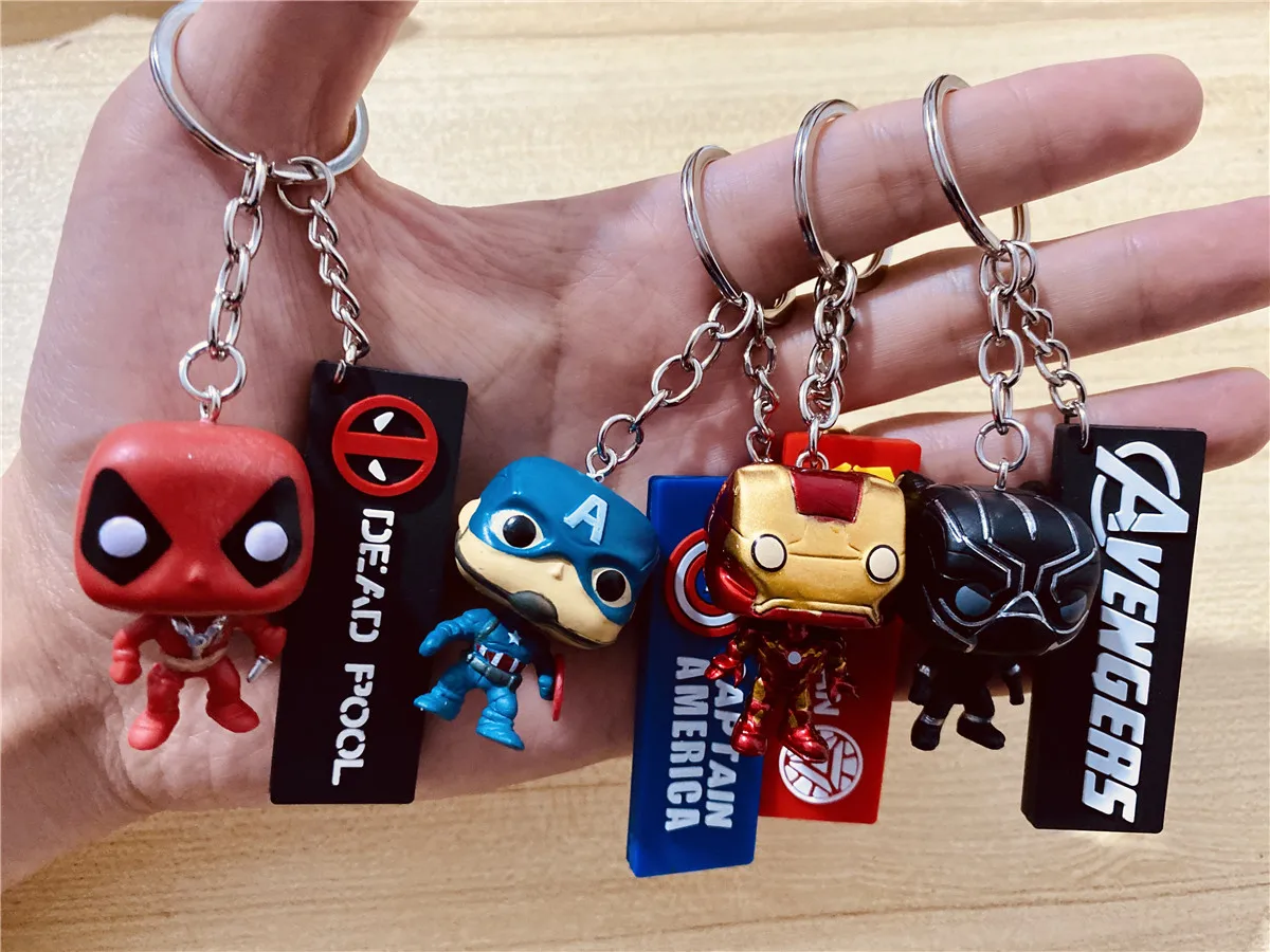 

Disney Marvel Keychain Avengers Iron Man Captain America Panther Cartoon Doll Keyring Couple Bag Pendant Fashion Car Key Chain