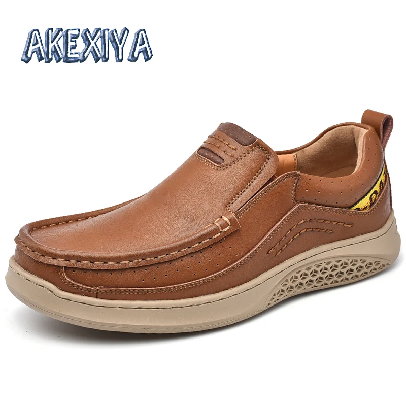 

Classic Men's Loafers Genuine Leather Men's Casual Shoes Fashion Sneakers Men Designer Shoes Outdoor Non-slip Men's Hiking Shoes