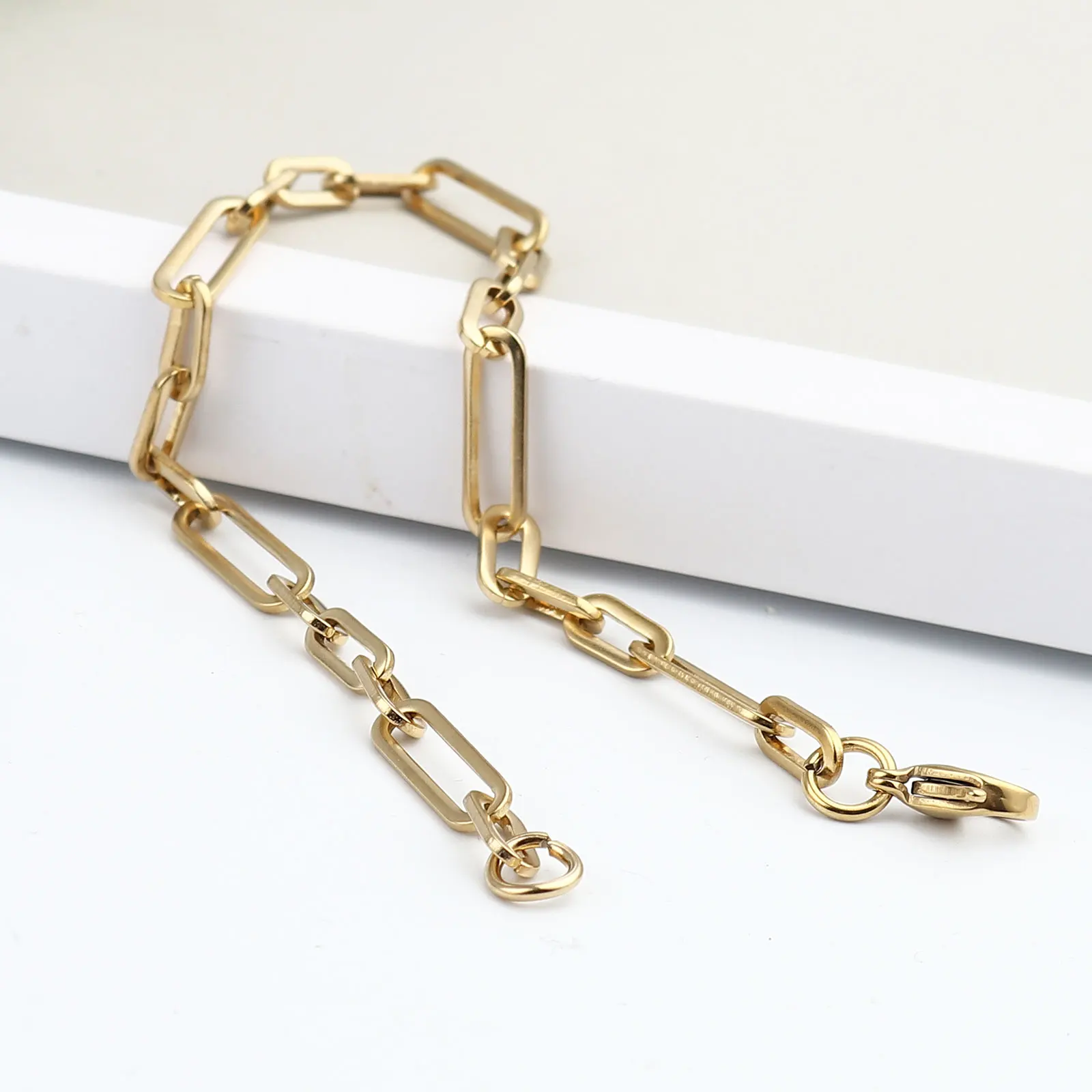 

New Simple Stainless Steel Link Cable Chain Findings Bracelets Oval white Gold Color Bracelet Women Party Jewelry Gifts 1 Piece
