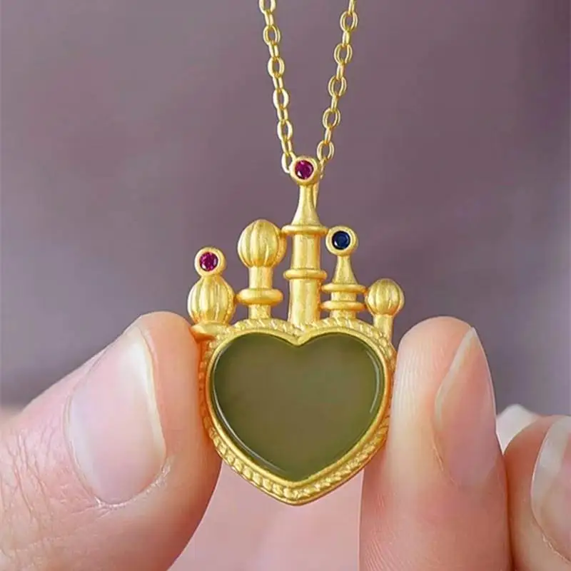 

Natural Hetian Gray Jade Inlaid S925 Sterling Silver Ancient Style Thick Gold Peach Heart Castle Gilding Craft Silver Pendant