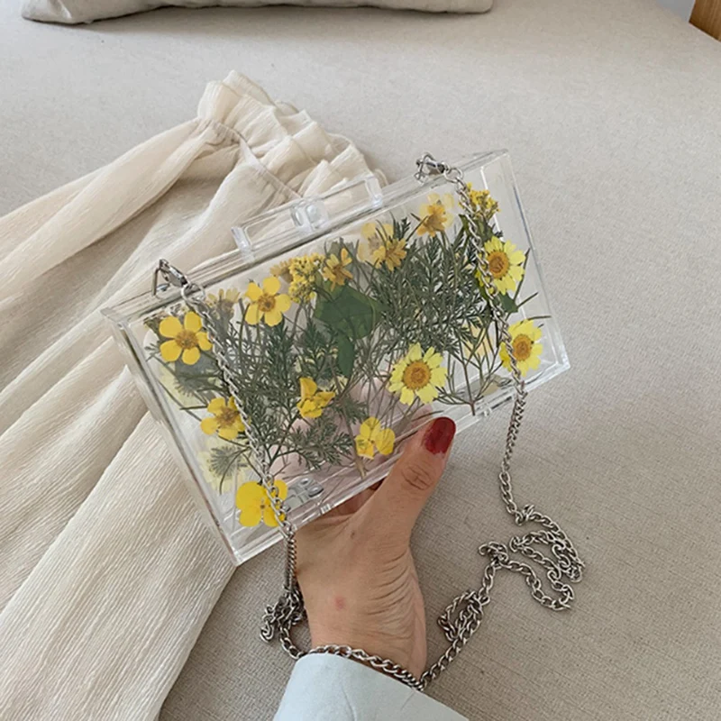 

2 Pcs Bag: 1 Pcs Black White Dot Acrylic Chain Handbags & 1 Pcs Transparent Daisy Shoulder Bag Green