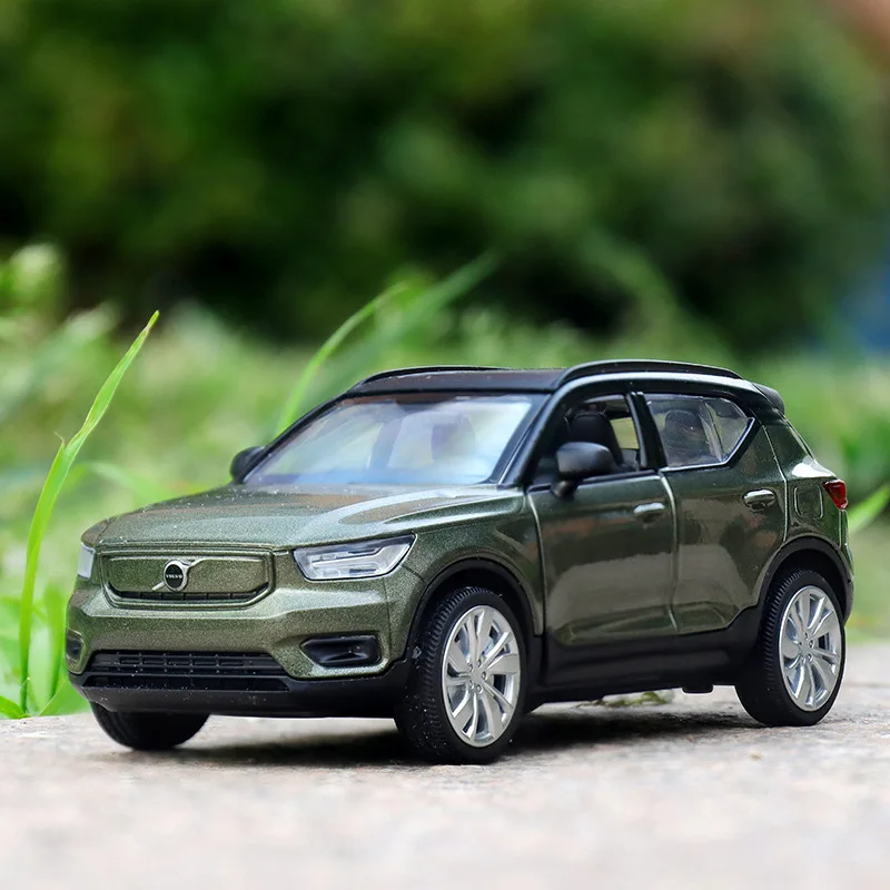 2021 Новинка 1:32 внедорожник из сплава VOLVO XC40 литая модель игрушечных автомобилей со