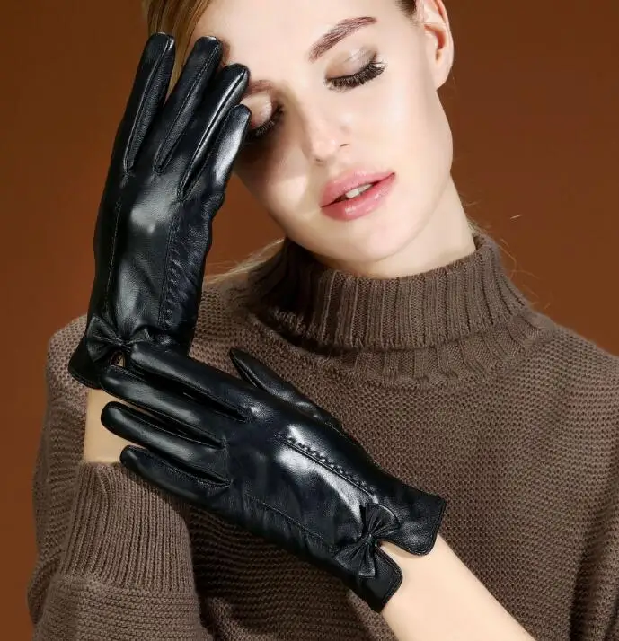 Women's genuine leather small bow glove lady's warm natural sheepskin leather fashion slim touchscreen driving glove R3070