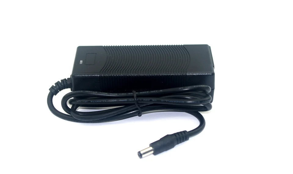 

Brand new 12V portable 10000mAh lithium super 18650 battery + 12.6V charger + free shipping