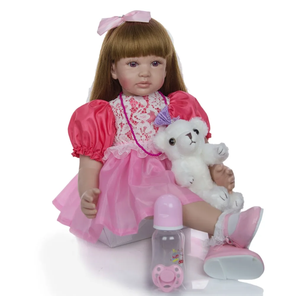 

Кукла-младенец с длинными волосами 60 см, кукла-реборн для маленьких девочек в розовом платье, хлопковое тело, мягкая силиконовая Реалистичн...