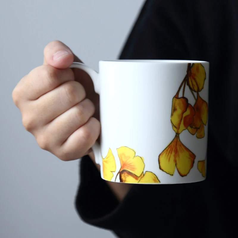 2 шт Пара Кружки Набор 400мл костяного фарфора чашка имеет листья отличительные