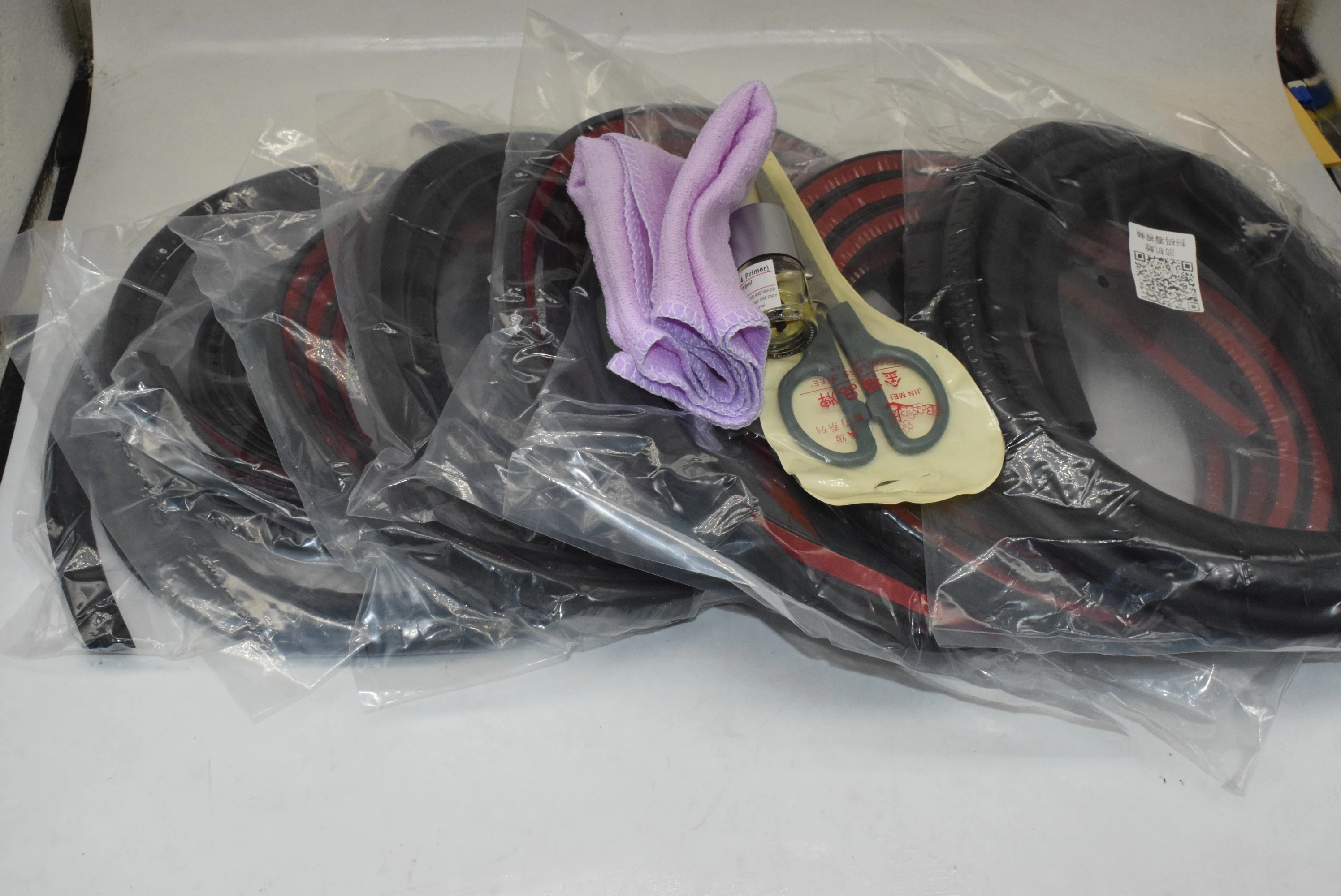 Уплотнительные молдинги для боковых дверей клейкая защитная полоса от царапин