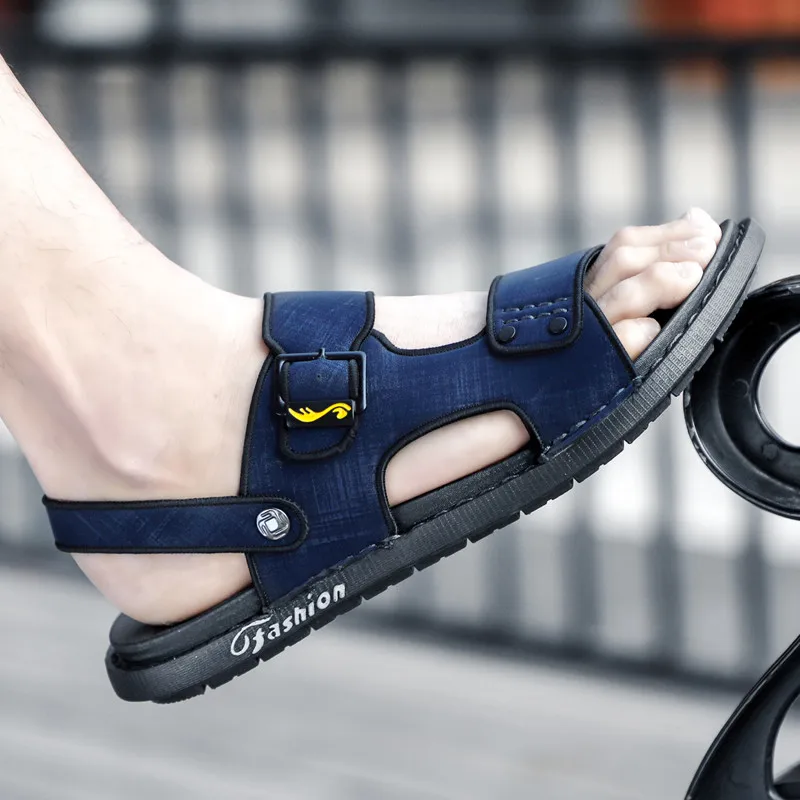 

Soft Casual Wear-resistant Trend Indoor Slippers Light Flat New 2021 Home Men's Summer Shoes Non-slip Handmade Hollow Out
