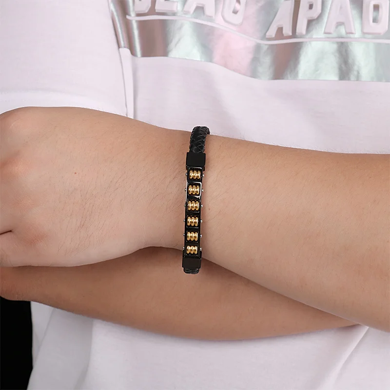 Модные мужские браслеты из нержавеющей стали с бусинами цвета: золотистый