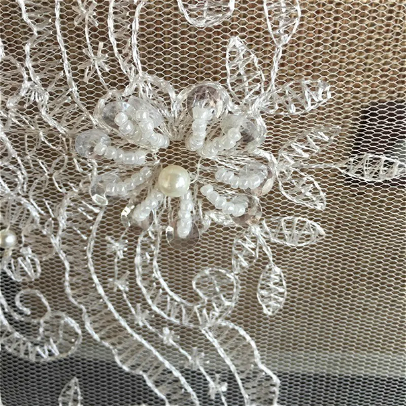 

European Retro Lace Embroidered Beaded Rectangular Table Cloth Christmas Wedding Banquet Party Decoration Cabinet Cover Tapete