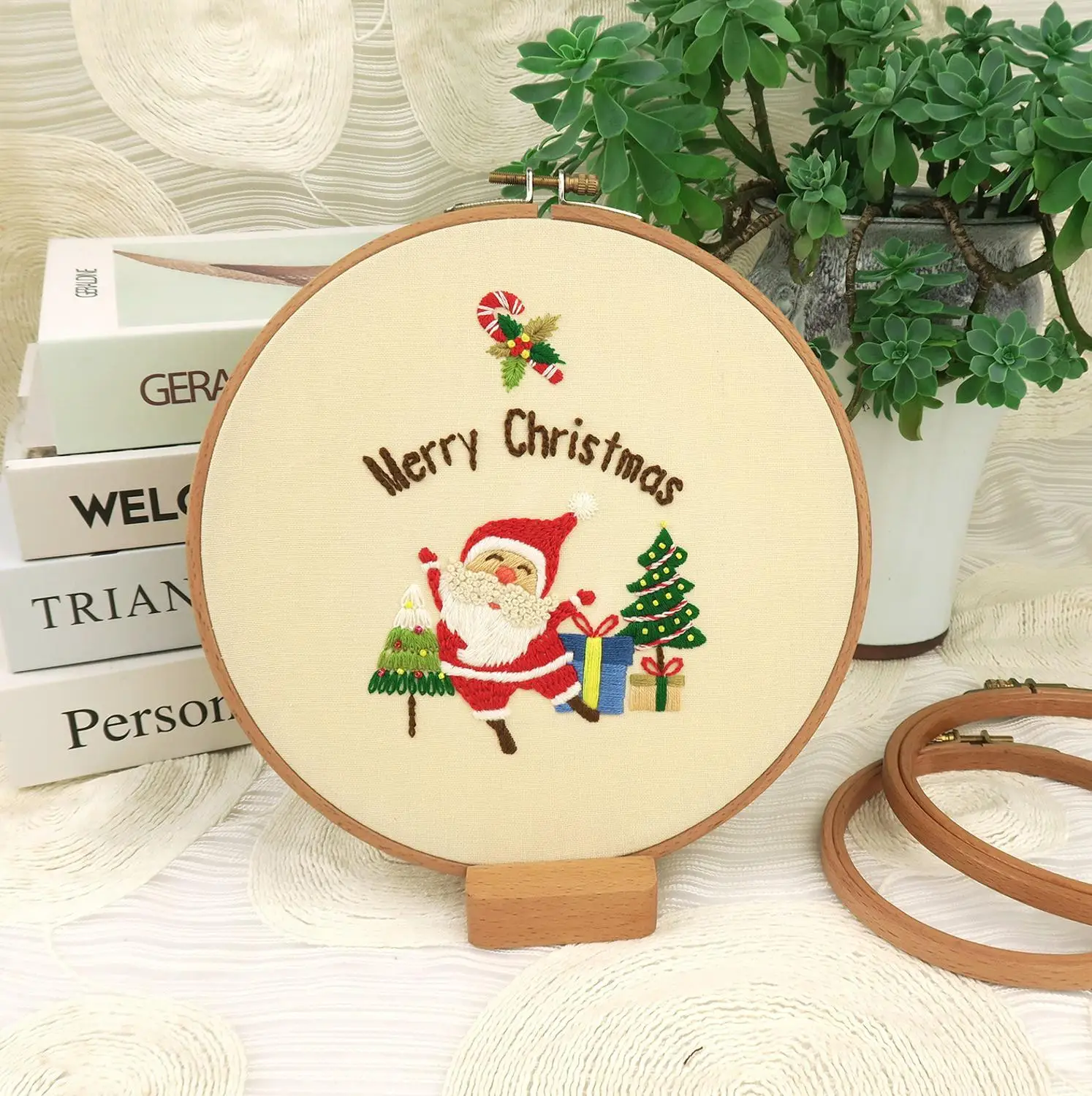 

Christmas Santa Claus DIY Embroidery Kit with Frame Hoop Cross Stitch Needlework Sewing Art Craft Painting Home Decor Gift