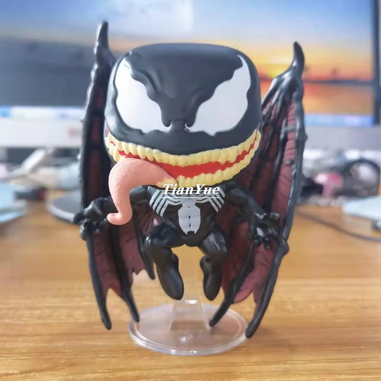 

Anime Venom BOBBLE HEAD LIMITED Edition Model Boxed Figure 10cm