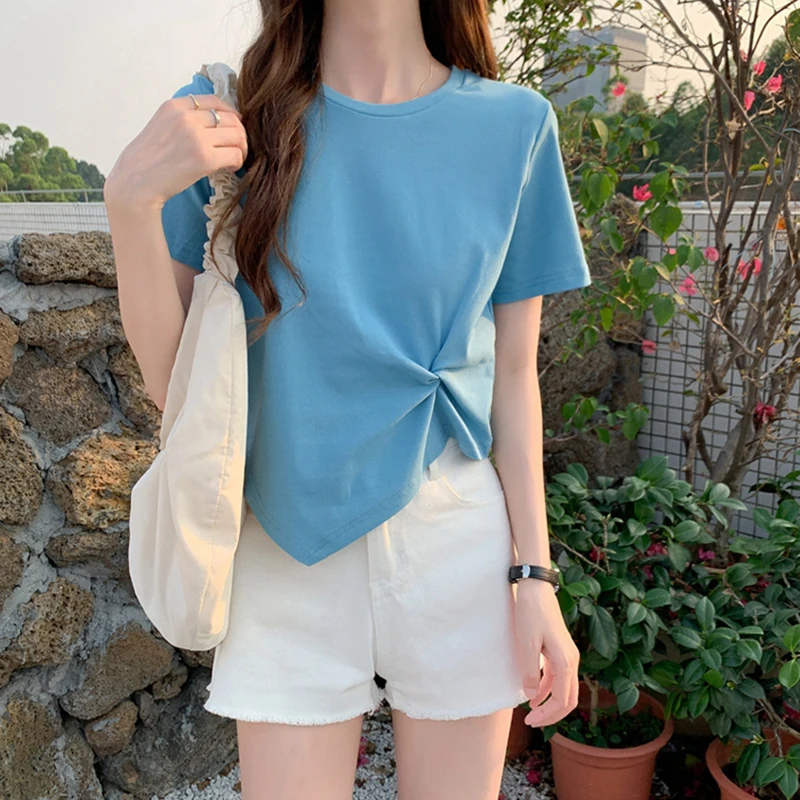 

2021 Summer Sweet and Fresh Women's Pure Color Round Neck Twisted Folded Irregular Hem Design Casual Simple T-shirt