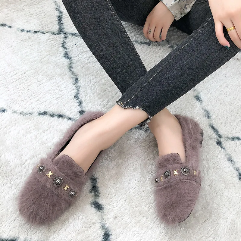 Женские лоферы теплая плюшевая женская обувь на плоской подошве слипоны с