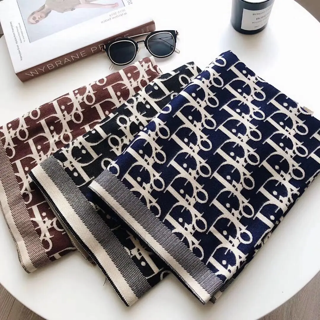 

European and American new cashmere scarf women's winter warm long thickened foreign trade Scarf Shawl with Fleece Scarf bandanas