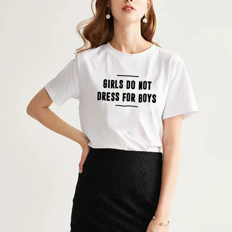 Женская хлопковая футболка с коротким рукавом круглым вырезом и