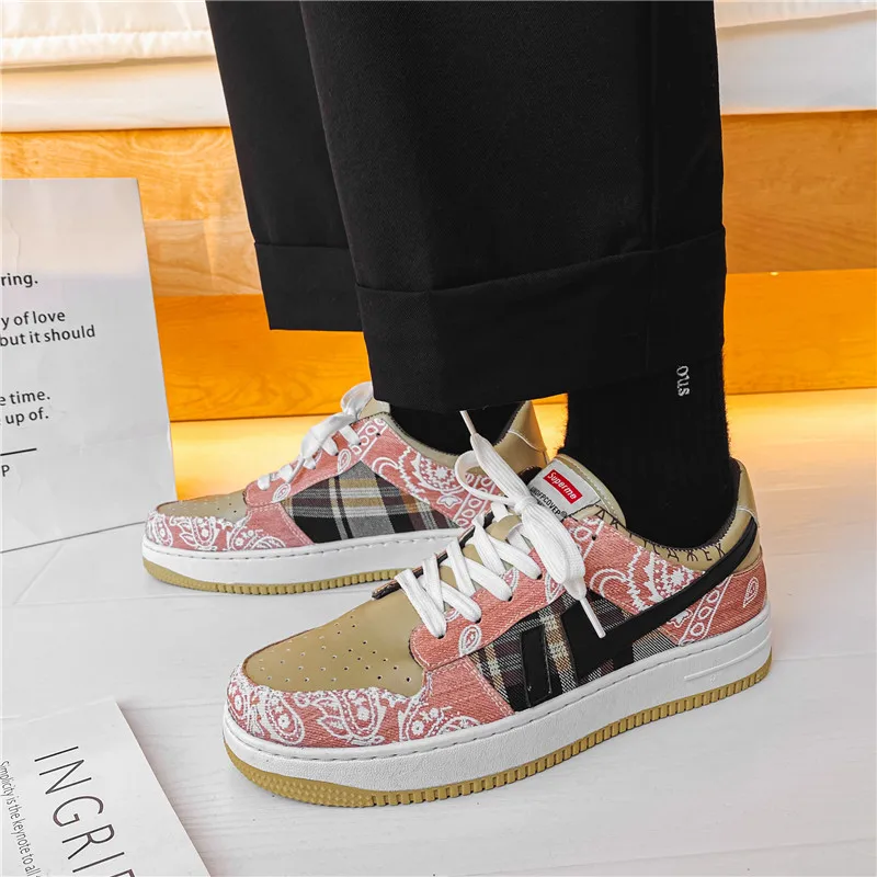 

Men Brand Cashew Flowers Print Skateboarding Shoes,High-tops Canvas Shoes,Casual Shoes,Size 39-44