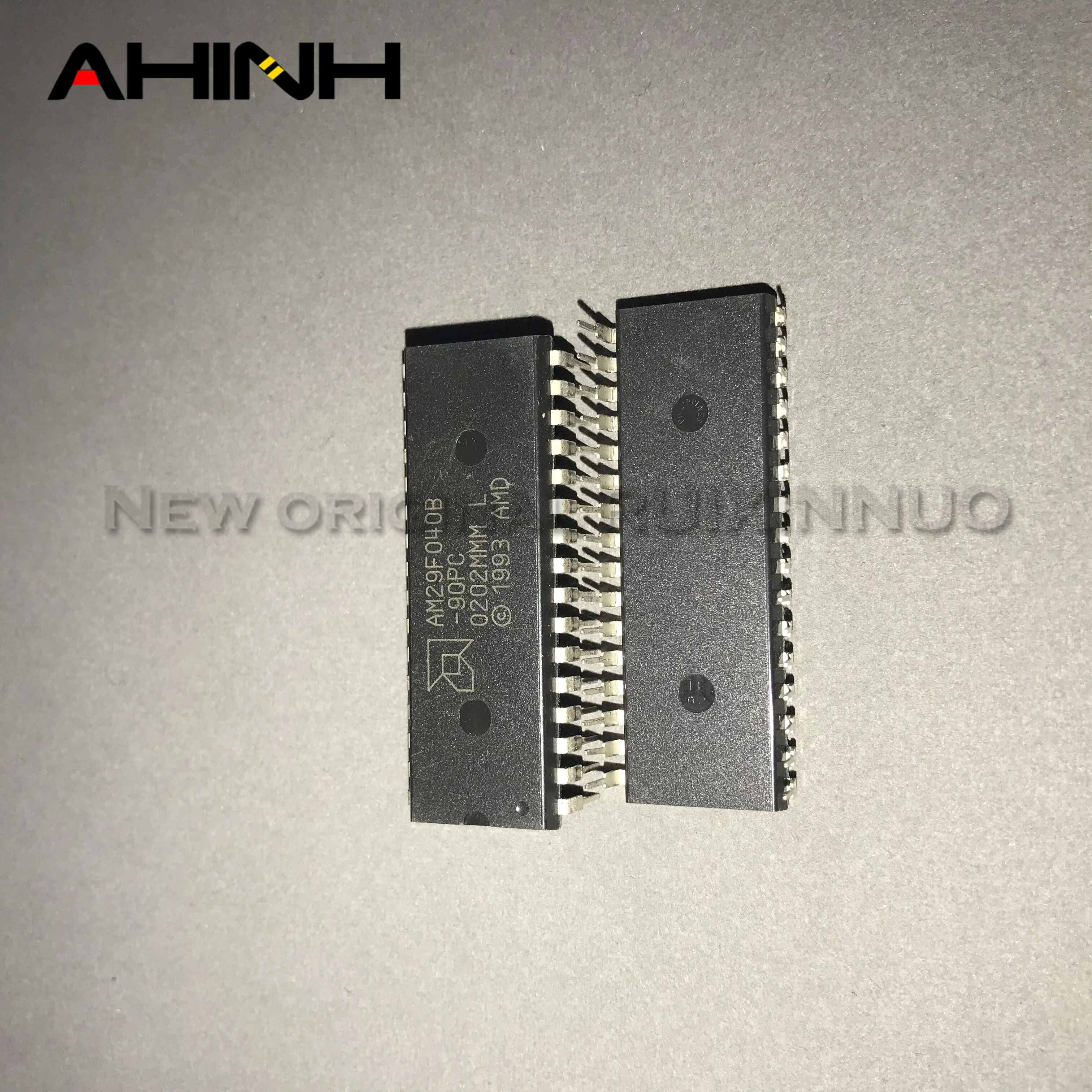 

5 Uds. AM29F040B-90PC DIP-32 AM29F040B AM29F040 DIP 29F040 29F040B DIP32