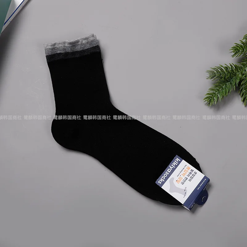 

Cartoon Women Socks Striped Cotton Sock Lovely Ladies Colorful Unisex High Casual Soft Sox Girls Spring Winter Trendy Skarpetki