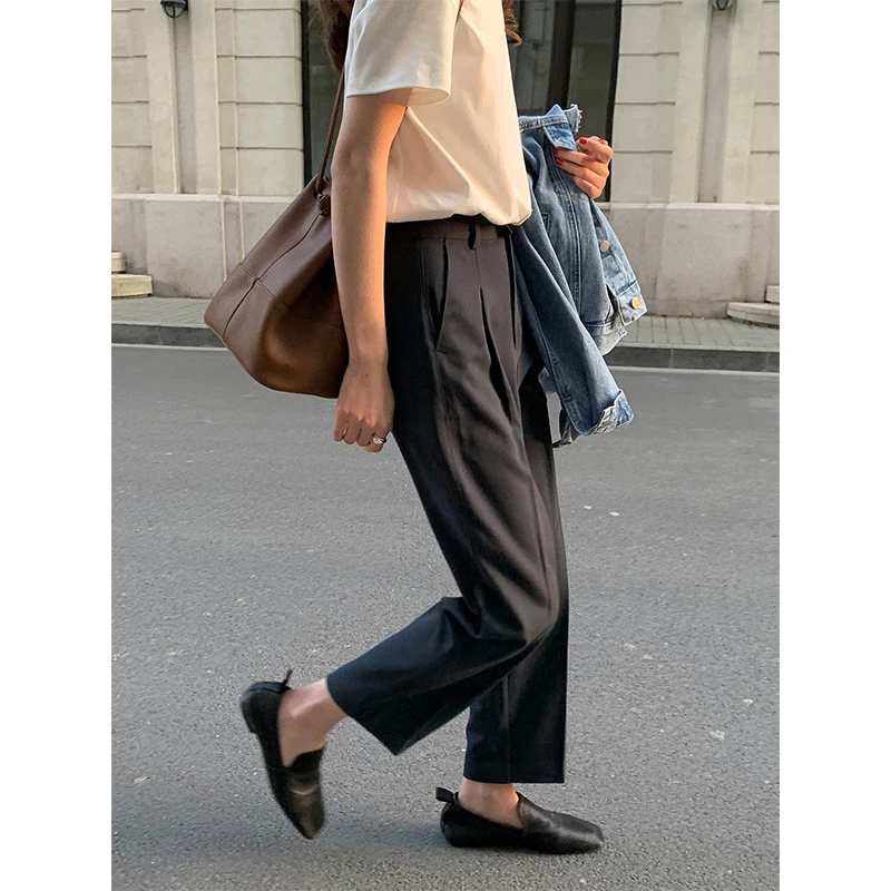 

Женские джинсы МАЗ в Корейском стиле